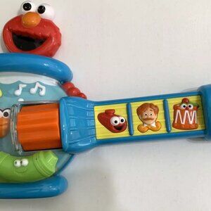Sesame Street Elmo Guitar Silly Sounds Dorothy Fish Bowl 2007